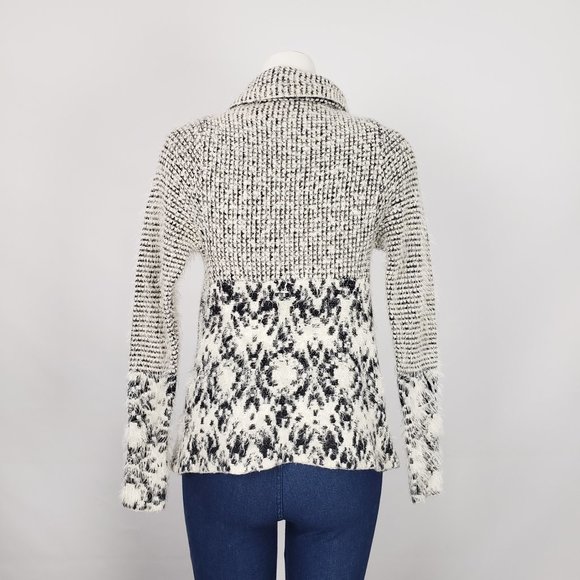 Buffalo White & Black Cardigan Size S - Picture 5 of 8